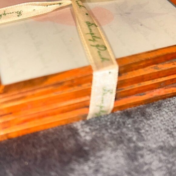 Winnie the Pooh Coaster Set of 4 Glass Metallic edges. New - Picture 3 of 5